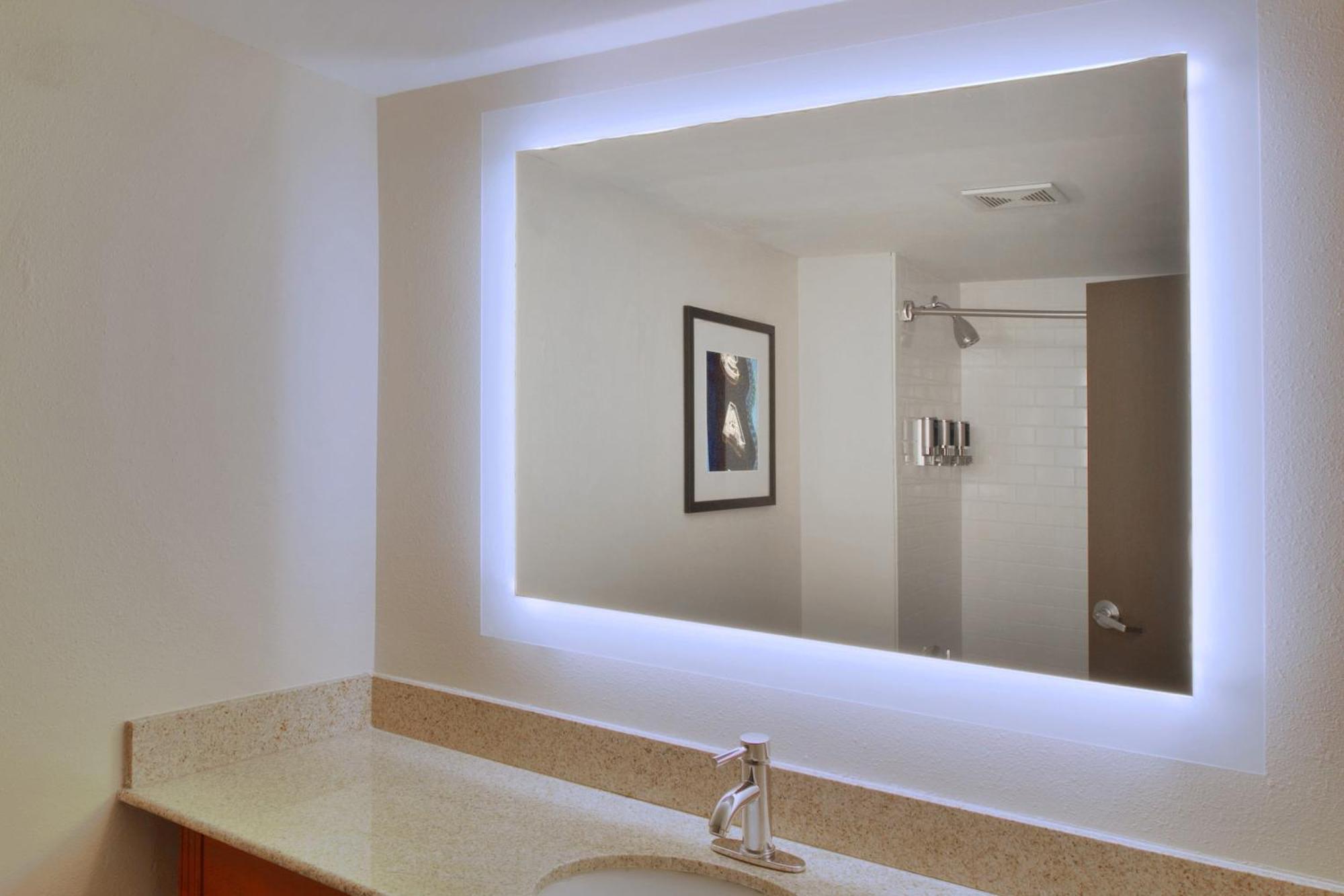 Four Points By Sheraton Nashville Airport Bagian luar foto