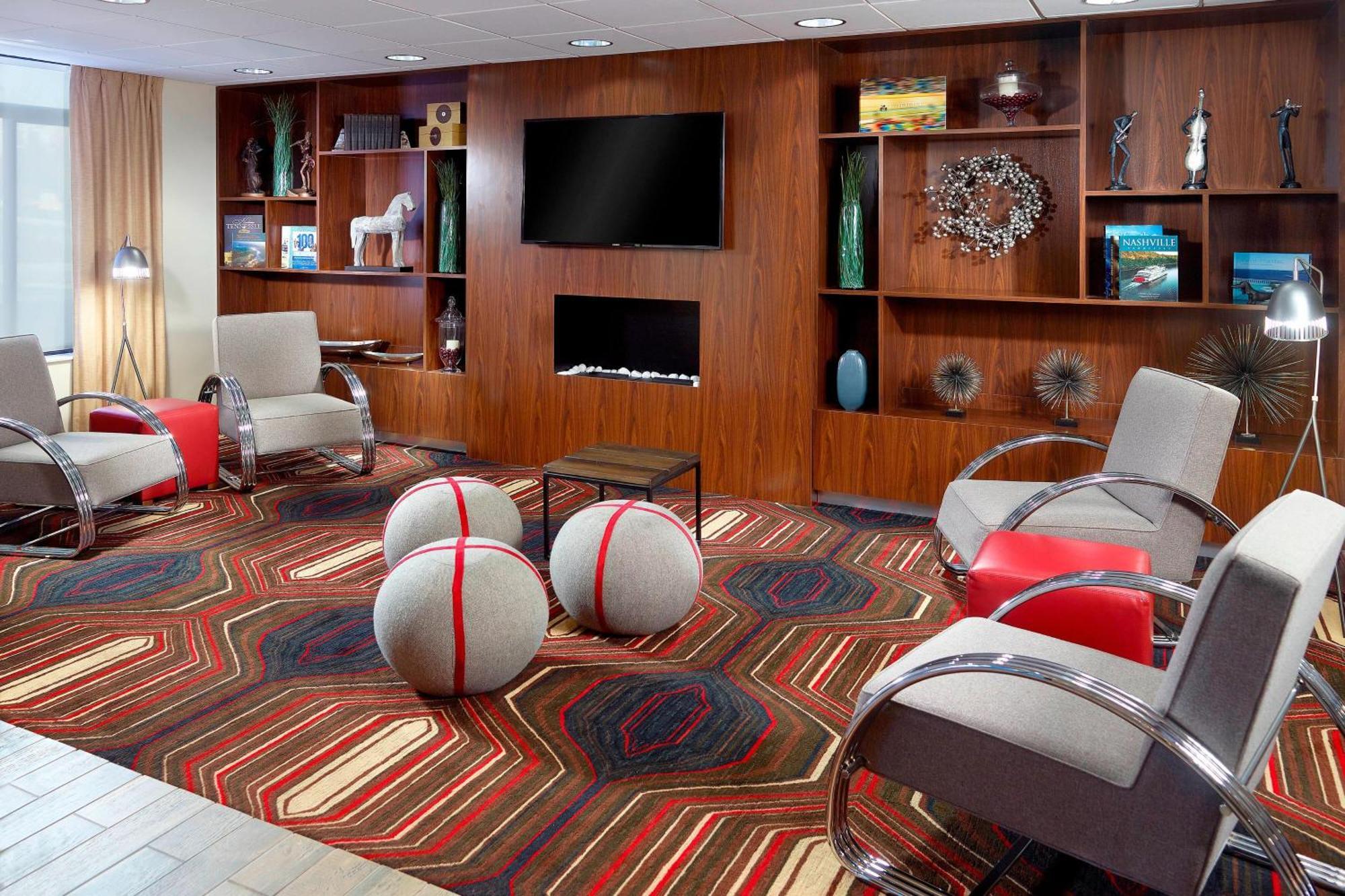 Four Points By Sheraton Nashville Airport Bagian luar foto